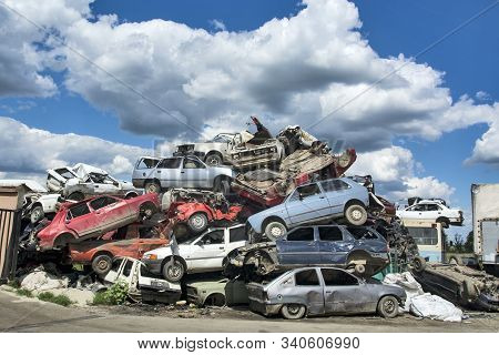 Car Scrap With Old And Damaged Cars