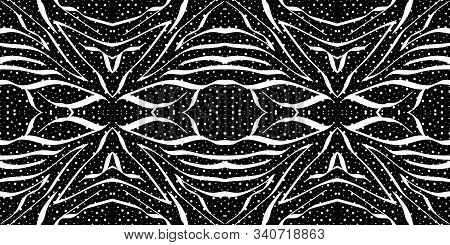White Animal Zebra Leather Vector Seamless Pattern. Light Fur Crumpled Tiger Illustration. Acrylic A
