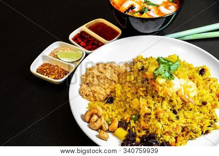 Pineapple Fried Rice, Is A Quick Stir-fry, With Thai-inspired Ingredients Like Jasmine Rice, Curry, 