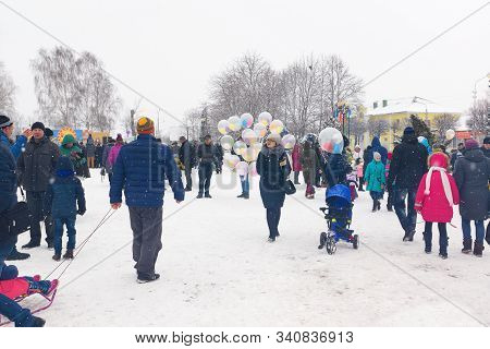 Holiday Pancake Week In Modern Belarus