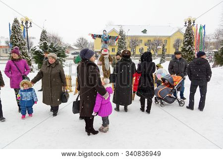Holiday Pancake Week In Modern Belarus