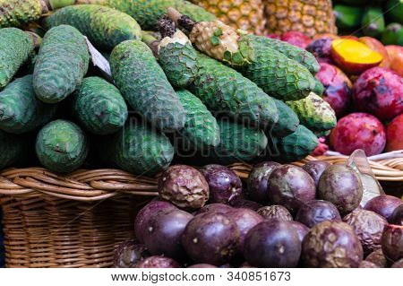 Monstera Deliciosa A Mix Of Pineapple And Banana