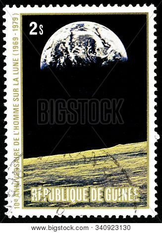 12.21.2019 Divnoe Stavropol Territory Russia Postage Stamp Of The Republic Of Guinea 1979 Series 10 