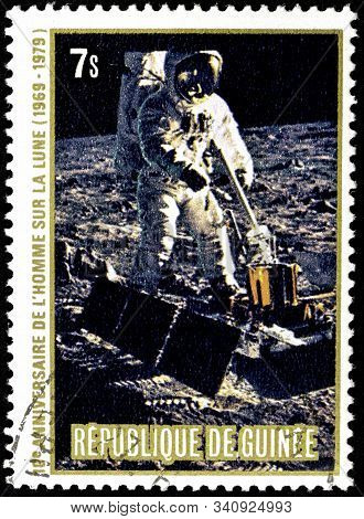 12.21.2019 Divnoe Stavropol Territory Russia Postage Stamp Of The Republic Of Guinea 1979 Series 10 