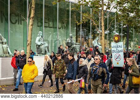 07 November 2021, Hague, Netherlands, Malieveld, Protest Against Government Measures For Preventing 