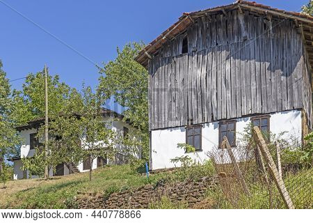Нeighborhood Baba Stana In Village Of Oreshak, Bulgaria