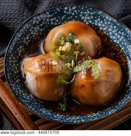 Bawan (ba Wan), Taiwanese Meatball Delicious Street Food.