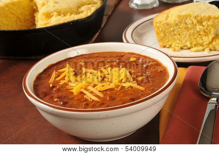 Chili And Cornbread