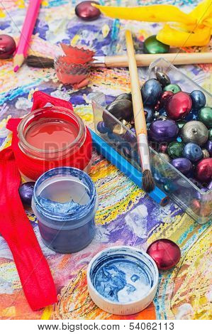 pencils,paint in different colors