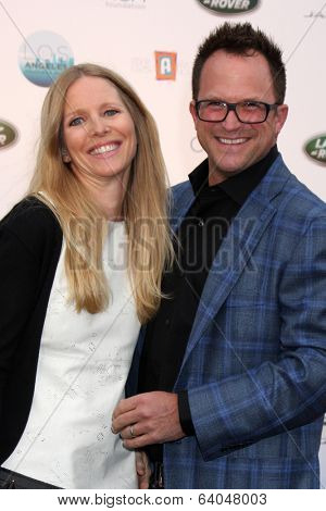 LOS ANGELES - APR 25:  Lauralee Bell, Scott Martin at the 2014 LA Modernism Show Opening Night at 3Lab on April 25, 2014 in Culver City, CA