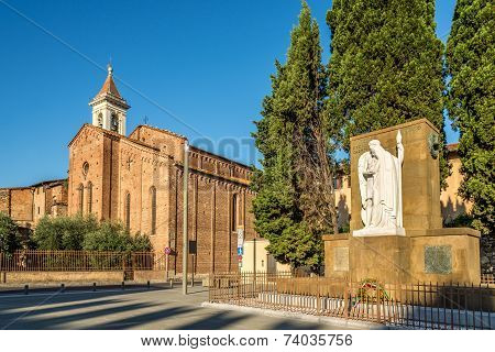 War Memorial and Church San Francesco In Prato