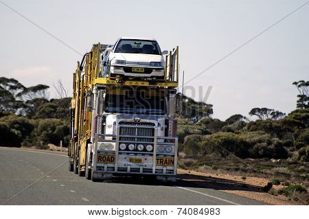 Australian Big Truck Carrying Cars