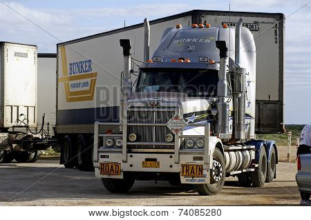 An Australian Truck Turning