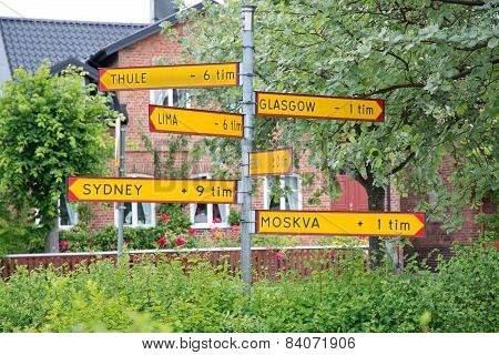 Time difference signs