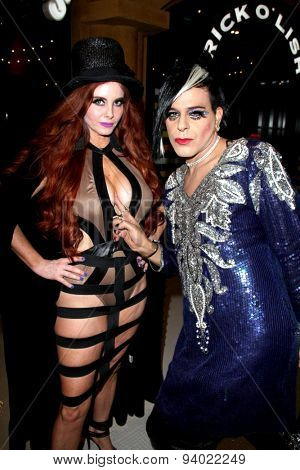 LOS ANGELES - JUN 4:  Sham Ibrahim, Phoebe Price at the Celebrity Selfies Art Show by Sham Ibrahim at the Sweet! Hollywood on June 4, 2015 in Los Angeles, CA