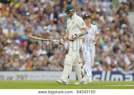 LONDON, ENGLAND - August 22 2013: Peter Siddle looks at his bat after being dismissed during day two of the 5th Investec Ashes cricket match between England and Australia
