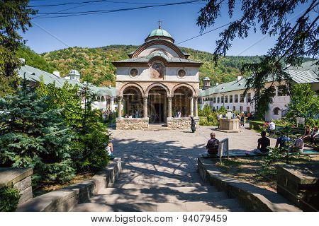 Cozia Monastery Church With Visiting Tourists