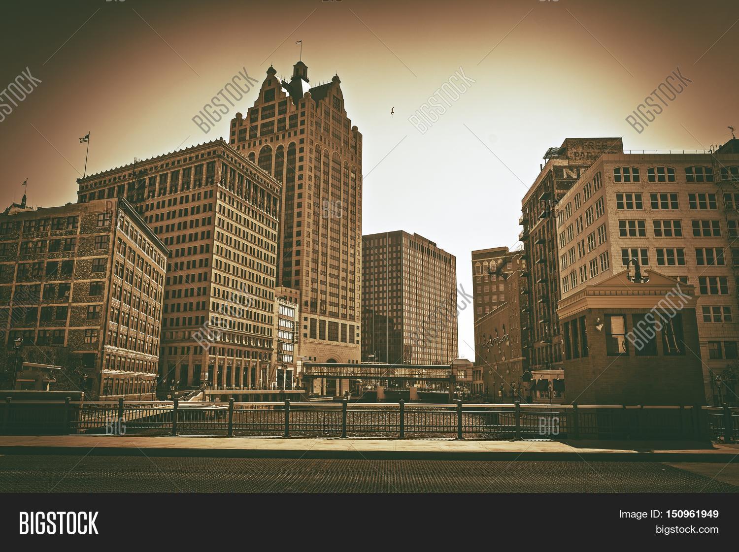 City Milwaukee Image & Photo (Free Trial) | Bigstock