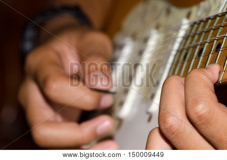 Solo guitar guitar leisure pleasure comfort class practice.