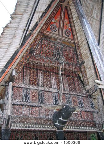 Részlet egy hagyományos Toraja House, Rantepao, sziget Sulawesi, Indonézia