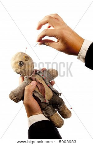 Photo d'homme d'affaires faisant Voodoo à la collègue de travail