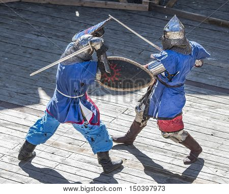 Rostov-on-Don Russia- October 012016: Fight knights in the arena of the park W. Cherevichkin
