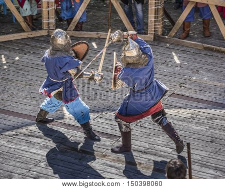 Rostov-on-Don Russia- October 012016: Fight knights in the arena of the park W. Cherevichkin