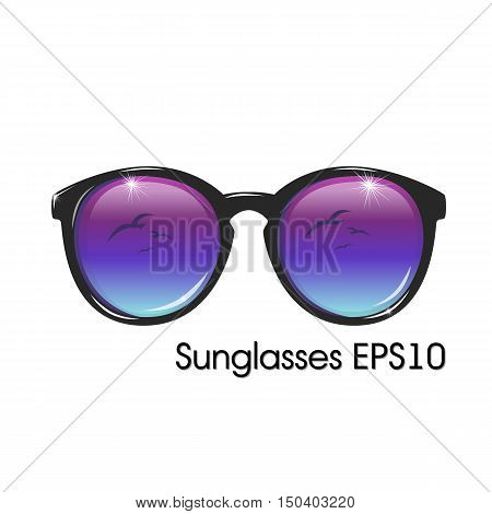 Sunglasses with the reflection of the bird