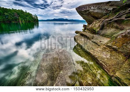 Beautiful Landscape Scenes At Lake Jocassee South Carolina