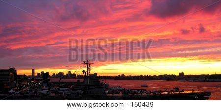 Hudson Sunset