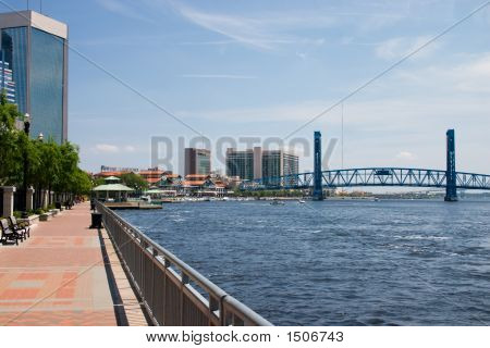 Passerella urbana Waterfront