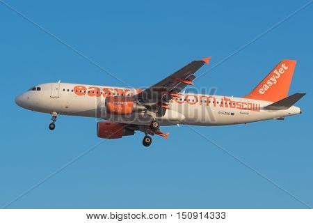 TENERIFE SPAIN - AUGUST 10: Easy Jet Airbus A320 is landing at Tenerife South airport on August 10 2016.