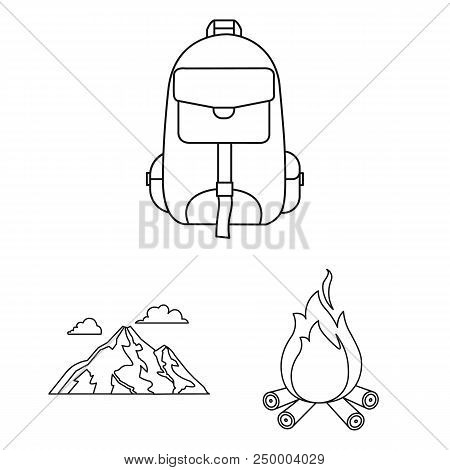 Rest In The Camping Outline Icons In Set Collection For Design. Camping And Equipment Vector Symbol 