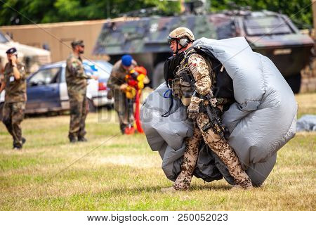 Feldkirchen / Germany - June 9, 2018: Paratrooper From Bundeswehr, German Army Lands On An Open Day 