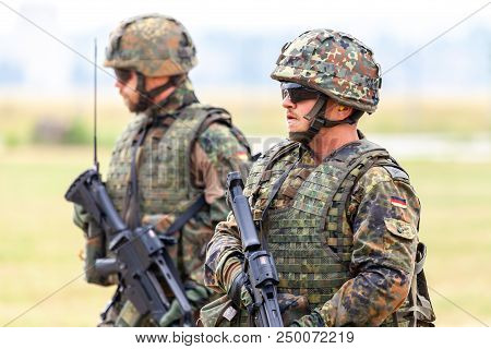 Feldkirchen / Germany - June 9, 2018: German Soldier On An Exercise At Open Day On Day Of The Bundes