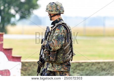 Feldkirchen / Germany - June 9, 2018: German Soldier On An Exercise At Open Day On Day Of The Bundes