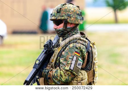 Feldkirchen / Germany - June 9, 2018: German Soldier On An Exercise At Open Day On Day Of The Bundes
