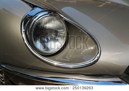 Saalbach-hinterglemm, Austria - June 21 2018: Vintage Car Jaguar E Type 4.2 Convertible Oldsmobile V