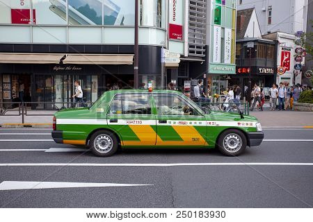 Tokyo Japan - September12,2015 : Taxi Car In Tokyo Street ,almost Of Tokyo Taxi Often Use Old Model 