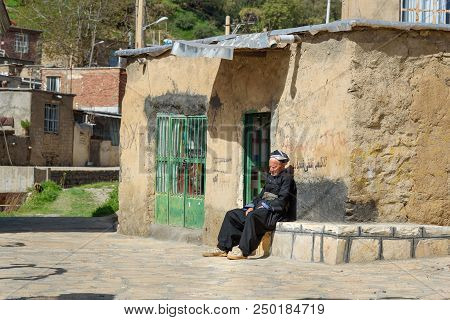 Marivan, Kurdistan, Iran - April 6, 2018: Kurdish Elderly Man In Darreh Tafi Village Near Zarivar La