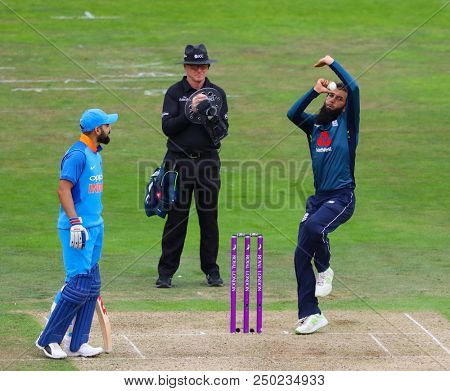 LEEDS, ENGLAND - JULY 17: Virat Kohli, Paul Reiffel and Moeen Ali  during the 3rd Royal London One day International match between England and India at Headingley Cricket Ground