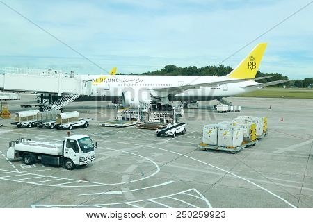 Bandar Seri Begawan,brunei - April 22nd,2018 : Royal Brunei Airplane At Brunei International Airport
