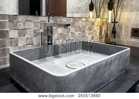 Moscow - March 25, 2018: Modern Stylish Restroom In A Hotel Or Residential House. Interior Design Wi