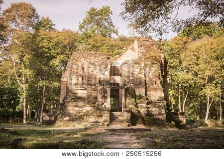 Cambodia Kampong Thom Sambor Prei Kuk Temple