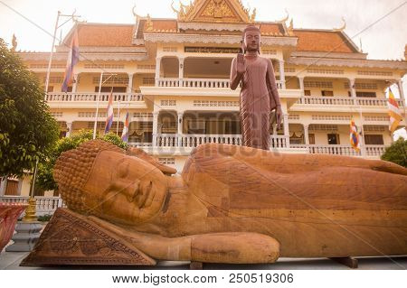 Cambodia Kampong Thom Wat Kampong Temple