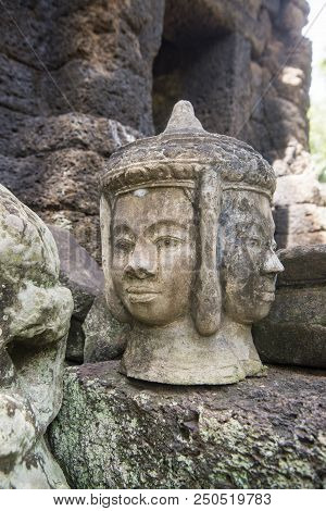 Cambodia Kampong Thom Prast Kuha Nokor Temple