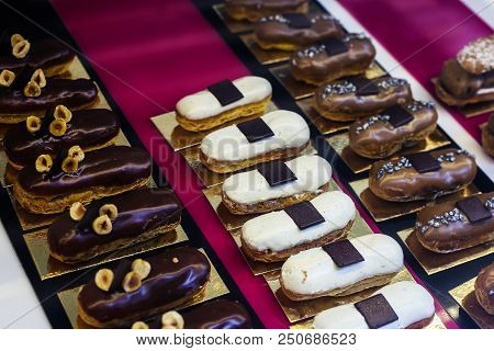 Dark And White Chocolate Buscuit Cakes With Nut Fillings