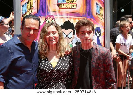 LOS ANGELES - JUL 22:  Maurice Bernard, Paula Smith, Joshua Bernard at the 