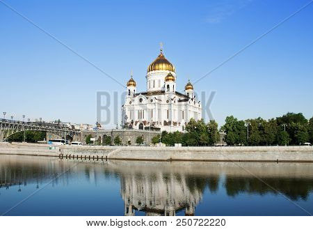 Cathedral Of Christ The Saviour. Moskva River. Moscow, Russia