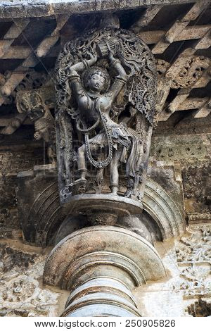 Shilabalika, Celestial Maiden, As A Dolu Kunita. A Lady Is Palying A Drum And Dancing . Chennakeshav